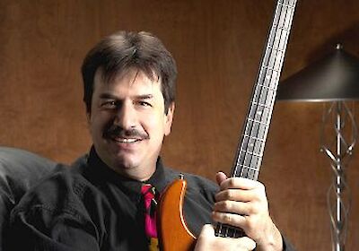 Ankündigungsmotiv für die Veranstaltung Jeff Berlin Trio