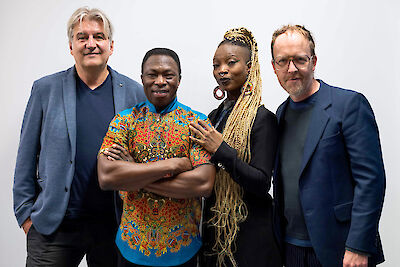 Ankündigungsmotiv für die Veranstaltung Hans Lüdemann Trio Ivoire feat. Dobet Gnahoré