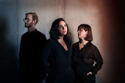 Ankündigungsmotiv für die Veranstaltung Sheen Trio