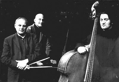 Ankündigungsmotiv für die Veranstaltung Jazz und Weltmusik im Hofgarten 2