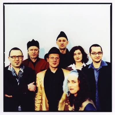 Ankündigungsmotiv für die Veranstaltung Jazz und Weltmusik im Hofgarten 4