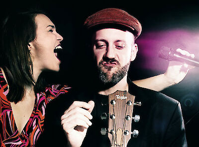 Ankündigungsmotiv für die Veranstaltung Adam & Sabine - girl meets guitar