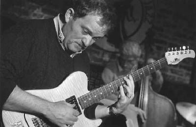 Ankündigungsmotiv für die Veranstaltung Jazz und Weltmusik im Hofgarten 1