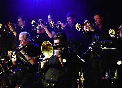 Ankündigungsmotiv für die Veranstaltung WDR Big Band – „Very Personal 2006“