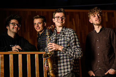 Ankündigungsmotiv für die Veranstaltung Simon Bremen Quartett