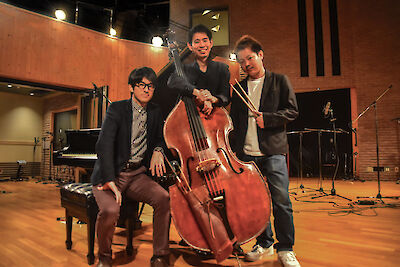 Ankündigungsmotiv für die Veranstaltung Motoi Kanamori Trio