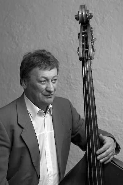 Ankündigungsmotiv für die Veranstaltung Music Liberation Unit