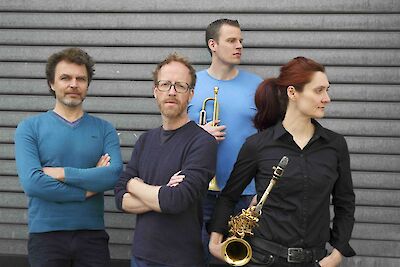 Ankündigungsmotiv für die Veranstaltung THE GREAT DIVIDE  – „Sterben und Streben” - Konzert im Palais Wittgenstein
