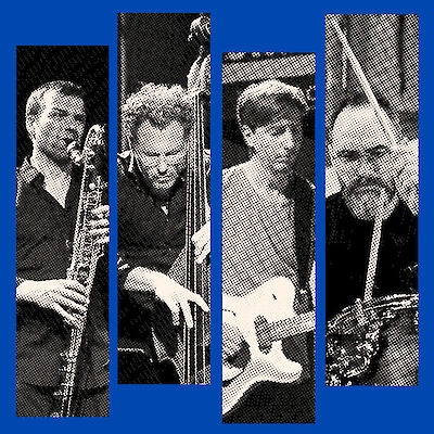 Vier Musiker spielen Instrumente. Man sieht sie in schwarz-weißen Streifen. Der Hintergrund ist blau. Sie spielen Saxofon, Kontrabass und Gitarre. Das Bild sieht aus wie ein Plattencover.