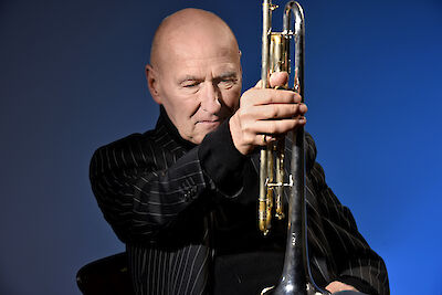 Ankündigungsmotiv für die Veranstaltung Uli Beckerhoff Quintett