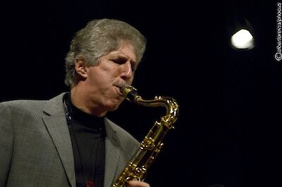 Announcement image for the event The Dave Stryker - Bob Mintzer Quartet, featuring Hans Dekker & John Goldsby