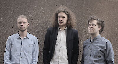 Ankündigungsmotiv für die Veranstaltung Jam Session – Trio Liebhaber – Winter – Jentgens feat. Fabian Neubauer