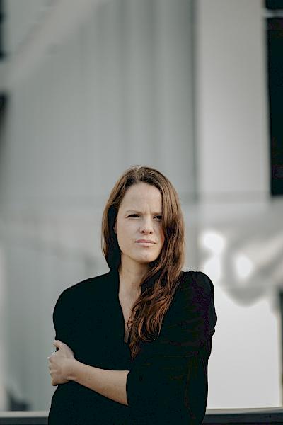 Ankündigungsmotiv für die Veranstaltung Jazz-Schmiede Online:  ANNA.LUCA // SMALL FRIENDLY GIANT