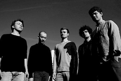 Announcement image for the event New Faces Online: Leon Plecity Quintett