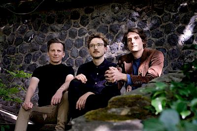 Ankündigungsmotiv für die Veranstaltung Jazz-Schmiede Online: Trio Aurora